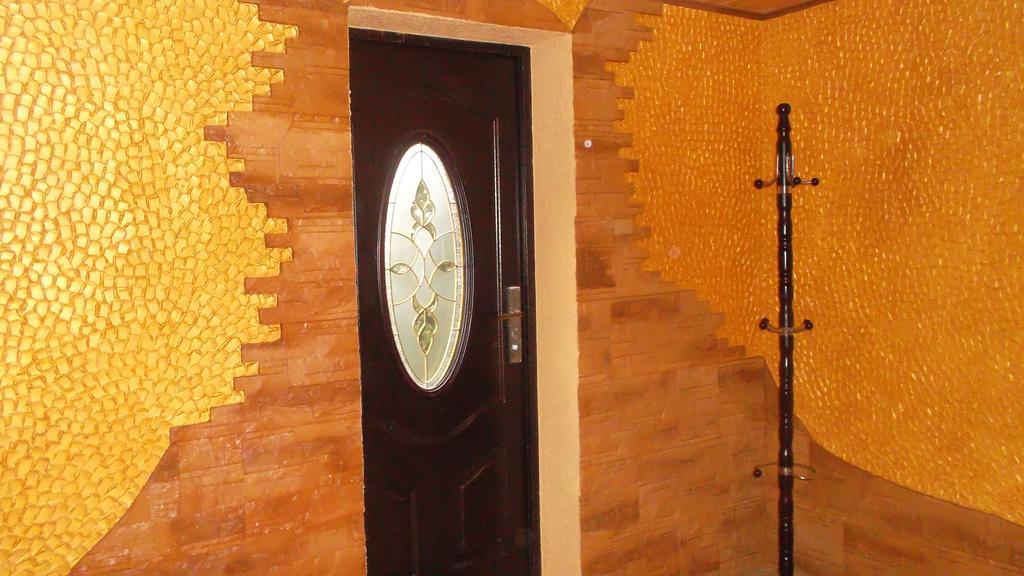 Zelta pirts Guest House Ventspils Extérieur photo