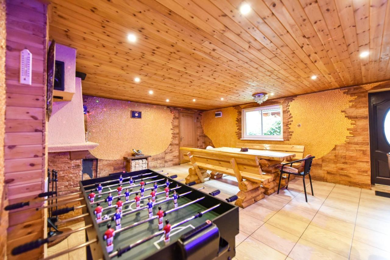Zelta pirts Guest House Ventspils Extérieur photo